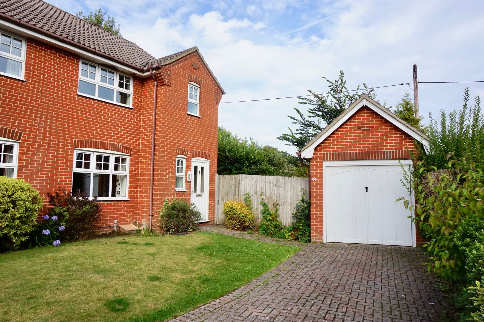 LET AGREED   Hamble Springs, Bishops Waltham    3 Bedroom Semi